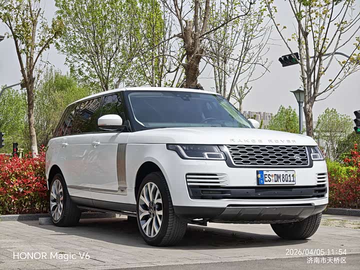 Range Rover 2021 3.0 L6 Legend Extended Classic Edition