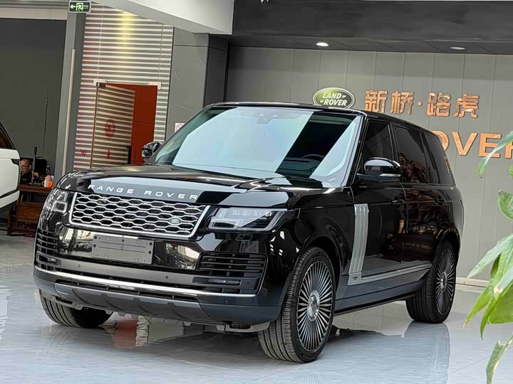 Range Rover 2022 3.0 L6 400PS Legendary Extended Classic Edition