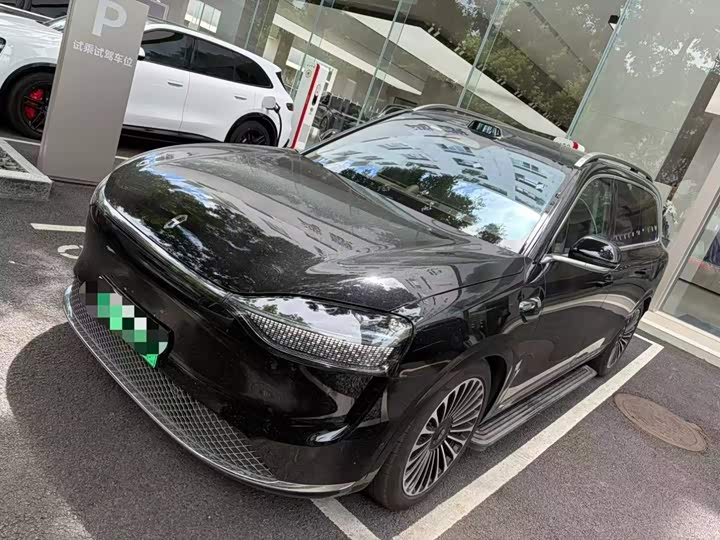 Wenjie M9 2025 pure electric Ultra version 100kWh 5-seater version (192-line lidar)