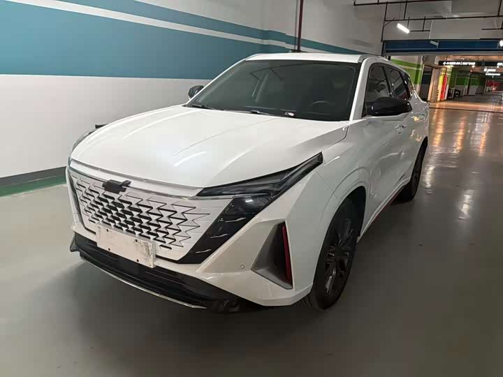 Changan Oshan Z6 2022 Blue Whale 1.5T DCT Intelligent Edition