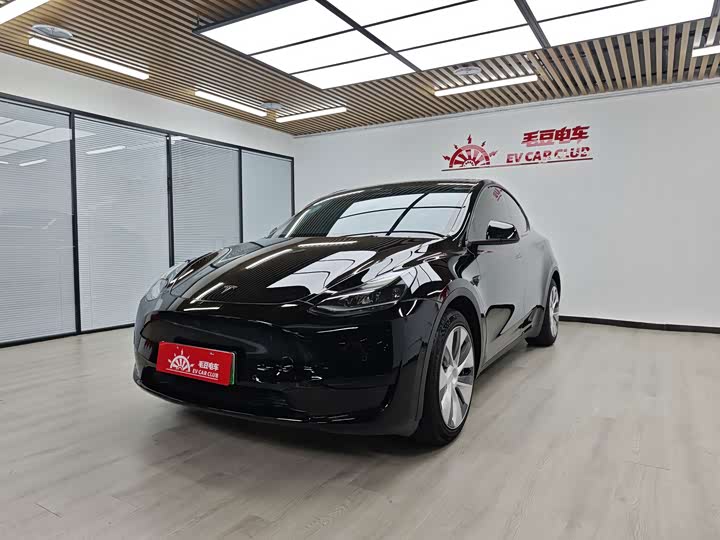 Model Y 2022 Refresh RWD